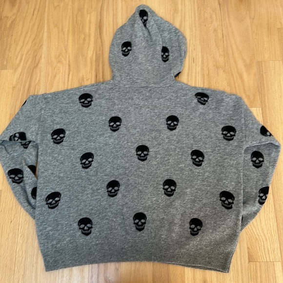 Aqua cashmere Bloomingdale’s hoodie - Picture 5 of 5